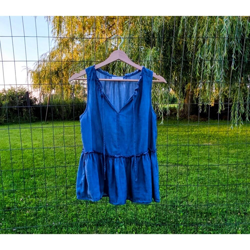 Loft Chambray Sleeveless Peplum Top XS